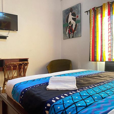 Hotel Fiiaa à Yaoundé Extérieur photo